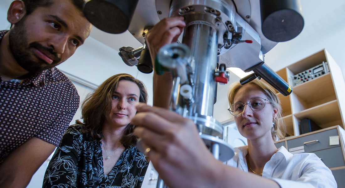 Center for Quantum Devices at the Niels Bohr Instute, development of the quantum computer